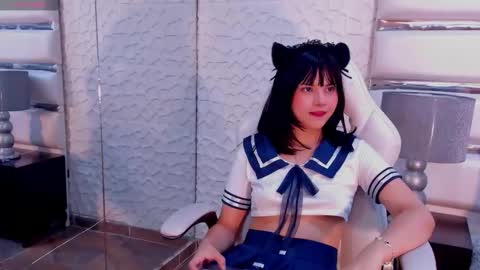 tatilee online show from November 21, 2025, 6:06 pm