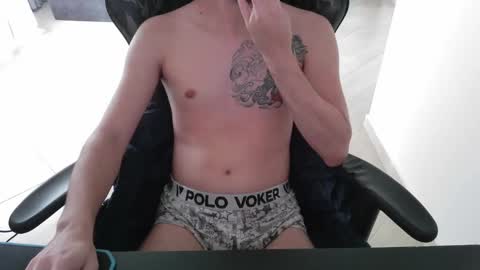 Snapshot of tatmers chatting on January 19, 2025, 6:21 pm Lucas online show from January 19, 2025, 6:21 pm