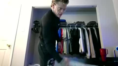 D-Man online show from November 5, 2025, 8:53 pm