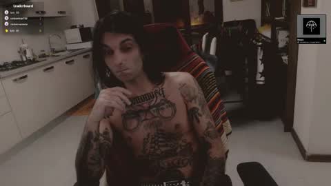 tattedfit online show from December 5, 2025, 4:47 pm