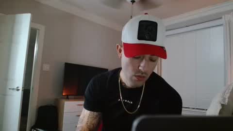 tattedlatino1 online show from December 29, 2024, 1:56 am