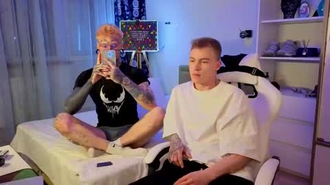 Alex but u can call me Theo online show from January 8, 2026, 2:52 pm