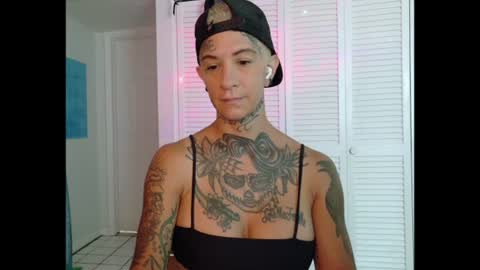 Snapshot of tattooed_natalia chatting on July 1, 2026, 2:40 pm Natalia 3 online show from July 1, 2026, 2:40 pm