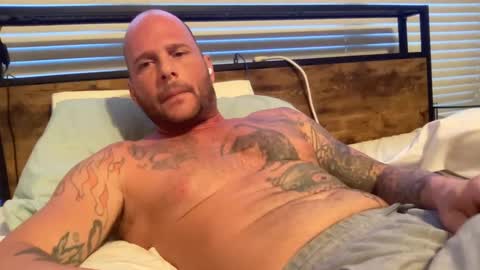 Snapshot of tattooman5555 chatting on September 30, 2025, 3:06 pm Tattooman online show from September 30, 2025, 3:06 pm