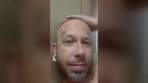 tattootravis online show from July 15, 2026, 3:34 am