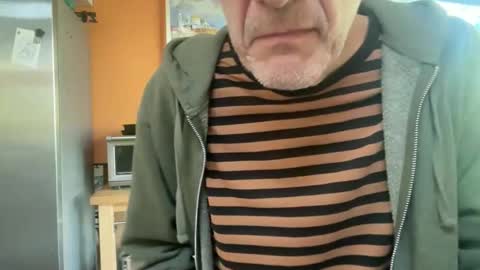 tauromolo online show from April 7, 2026, 4:40 pm