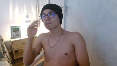 taurus4k online show from December 6, 2024, 9:35 pm