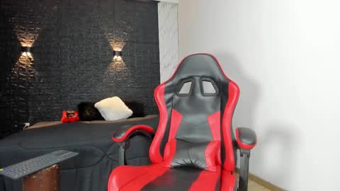  T A U R U S  online show from March 12, 2026, 11:27 am