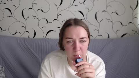 Snapshot of taxxxu chatting on October 6, 2025, 6:33 am Diana online show from October 6, 2025, 6:33 am