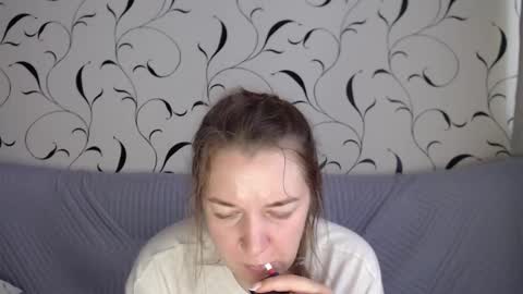 Snapshot of taxxxu chatting on October 10, 2025, 6:23 am Diana online show from October 10, 2025, 6:23 am