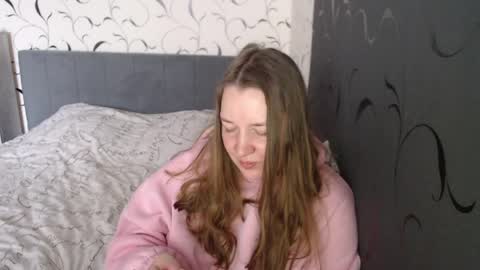 Diana online show from April 13, 2026, 6:19 am