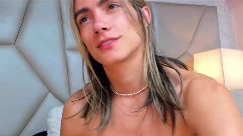 Snapshot of tayler_swift1 chatting on January 15, 2025, 12:25 pm tayler_swift1 online show from January 15, 2025, 12:25 pm