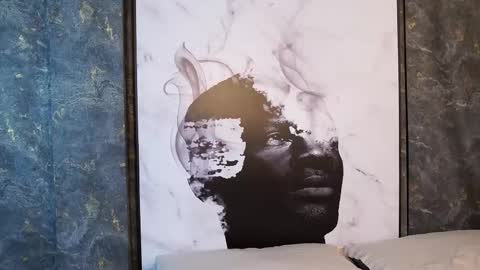 Teylor  Kim online show from October 6, 2025, 6:38 pm