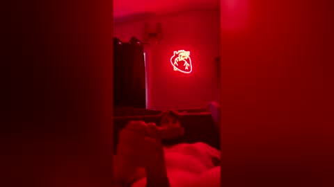 taylor1424 online show from February 21, 2026, 5:47 pm