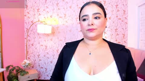 Snapshot of taylor_bennet chatting on June 18, 2026, 12:31 pm Taylor Bennet online show from June 18, 2026, 12:31 pm