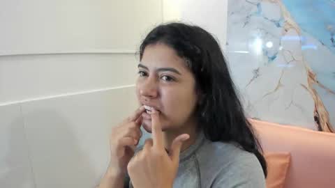 taylor_cupper_ online show from February 11, 2026, 3:22 am