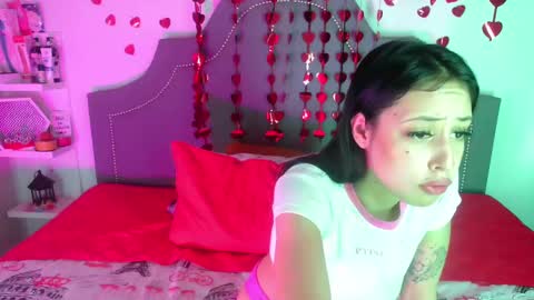 Snapshot of taylor_dolll chatting on March 4, 2025, 10:02 am Taylor 3 online show from March 4, 2025, 10:02 am