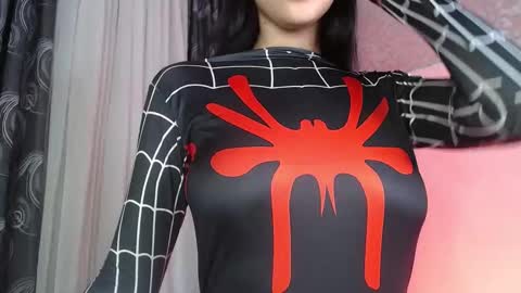 Snapshot of taylor_dolll chatting on October 23, 2025, 3:17 am Taylor 3 online show from October 23, 2025, 3:17 am