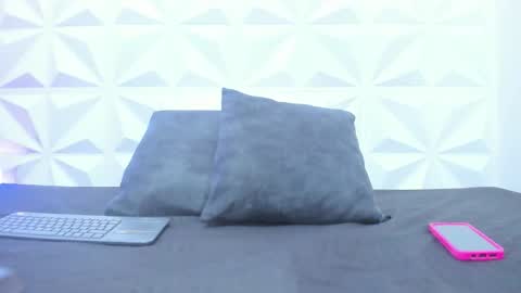 Taylor online show from January 17, 2026, 2:33 pm