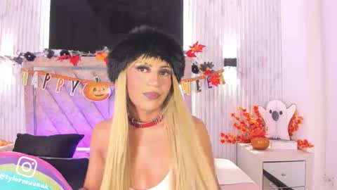 Taylor Harveey online show from October 28, 2025, 8:11 pm