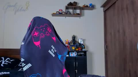 Snapshot of taylor_mclane1 chatting on February 5, 2026, 6:01 pm taylor_mclane1 online show from February 5, 2026, 6:01 pm