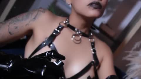 Taylor online show from March 6, 2025, 7:21 pm