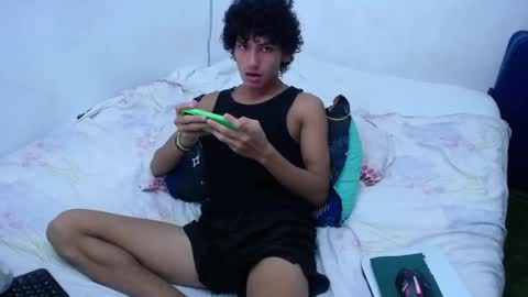 Tayron online show from December 15, 2024, 11:31 pm