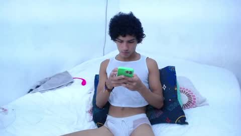 Tayron online show from December 24, 2024, 4:19 pm