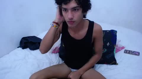 Tayron online show from January 4, 2025, 4:43 pm