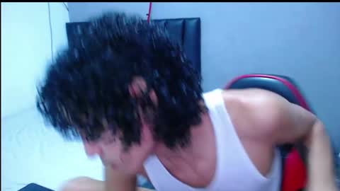 Tayron online show from October 16, 2025, 3:35 pm