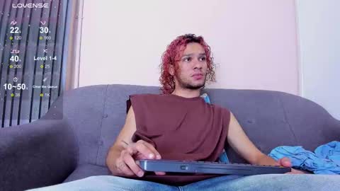 Tayson online show from February 10, 2026, 1:21 am