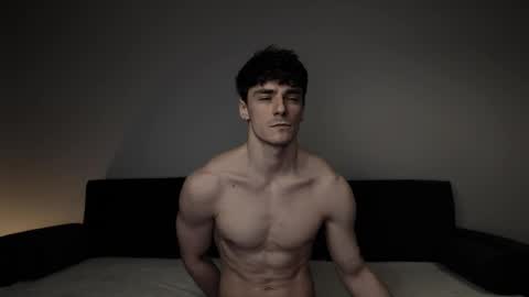 Ean online show from April 3, 2026, 7:17 am