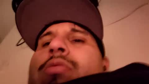 Snapshot of tboy833 chatting on January 22, 2025, 4:44 am Luis online show from January 22, 2025, 4:44 am