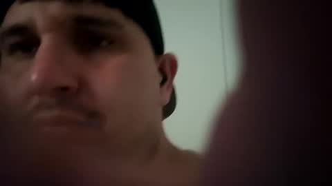 Snapshot of tboy833 chatting on September 24, 2025, 4:54 pm Luis online show from September 24, 2025, 4:54 pm