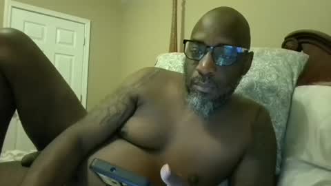 Snapshot of tchsul chatting on November 11, 2025, 11:43 am TOUCH online show from November 11, 2025, 11:43 am