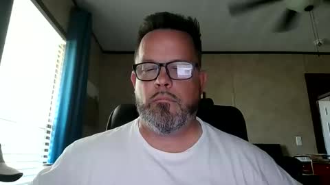 tdhawk87 online show from May 2, 2026, 9:53 pm