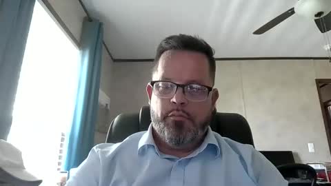 tdhawk87 online show from May 3, 2026, 8:04 pm