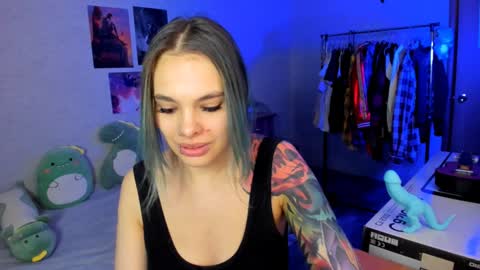 Snapshot of tea_rexx chatting on February 26, 2025, 1:43 am Kristina online show from February 26, 2025, 1:43 am