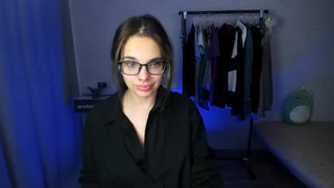 Kristina online show from July 6, 2026, 12:51 am