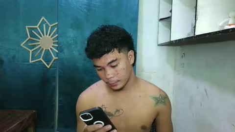 teahyun_yeongsu online show from November 15, 2025, 10:12 am