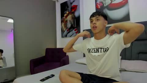 Team Twinks online show from November 6, 2025, 11:22 am