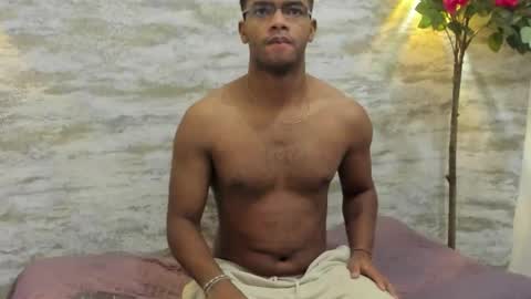 Marco y Luna  online show from March 29, 2026, 12:27 pm