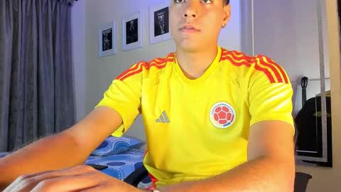 Danger online show from November 20, 2025, 3:50 am