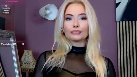 Snapshot of teasingjulianna chatting on January 19, 2026, 1:42 am teasingjulianna online show from January 19, 2026, 1:42 am