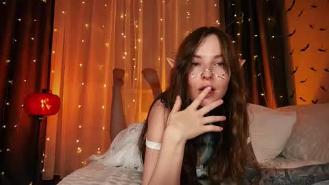 Mary     X TechnoElfff  INST    fansly kissmary online show from October 31, 2025, 3:46 pm