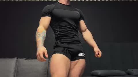 Andy Psy online show from November 25, 2025, 4:23 am