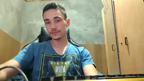 tecnicogatu online show from September 25, 2025, 4:49 am