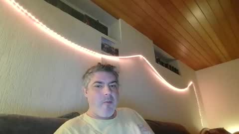 Snapshot of teeforyou chatting on February 1, 2025, 7:13 pm Peter online show from February 1, 2025, 7:13 pm