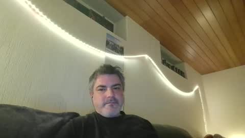 Snapshot of teeforyou chatting on February 15, 2025, 3:09 am Peter online show from February 15, 2025, 3:09 am