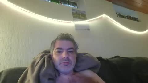 Peter online show from October 24, 2025, 3:52 pm